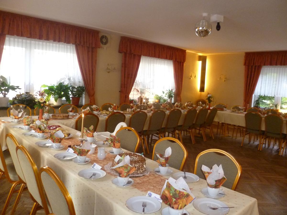 Hotel & Pension Assmann Hochkirch Екстер'єр фото