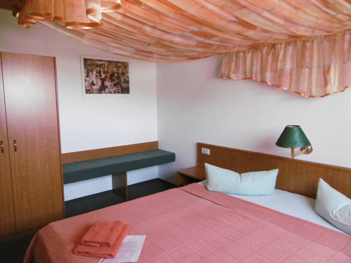 Hotel & Pension Assmann Hochkirch Екстер'єр фото